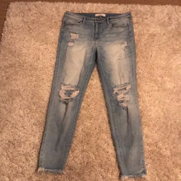 Buckle Light Wash Jeans - Picture 1 of 5